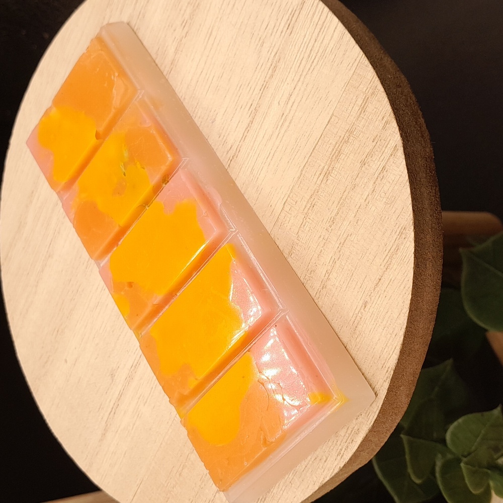 Tropical Punch Handmade Wax Melts, Pack Of 2 Bars - Picture 4 of 5
